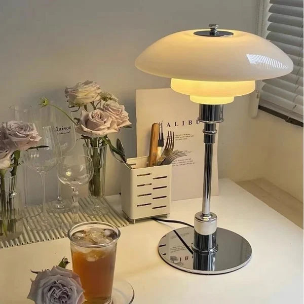 Luvikno | Fusion Lampe - Moderne bordlampe med elegant design