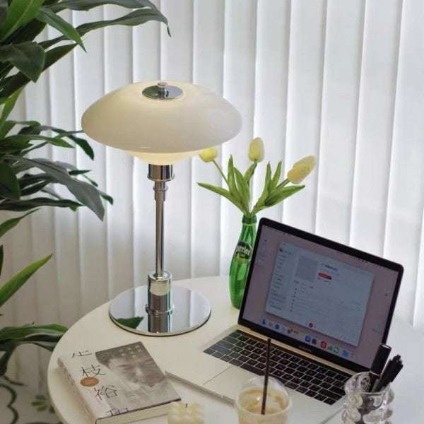Luvikno | Fusion Lampe - Moderne bordlampe med elegant design