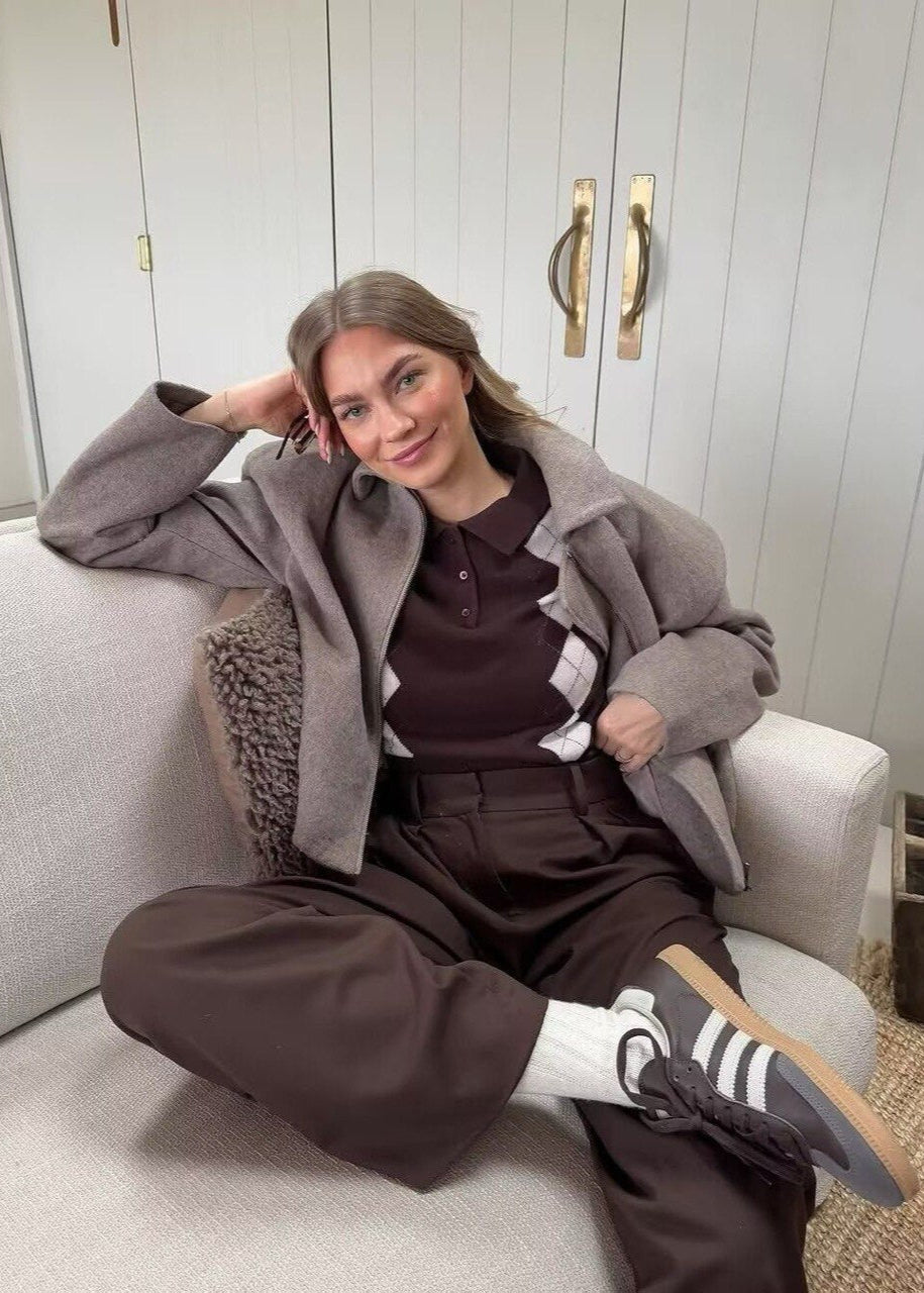 Luvik | Core – Rakenteellinen Vetoketju Villa Seos Takki