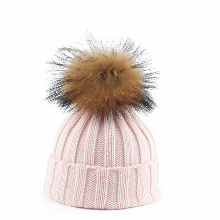 WinterKnit Beanie - Stilig Strikket Lue for Kulden Luvikno