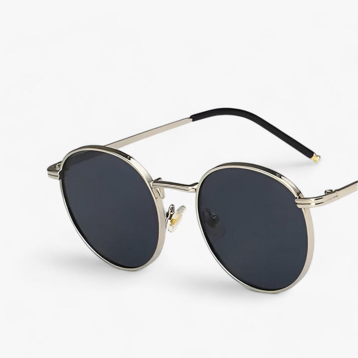 Unisex designer solbriller med runde linser - Nova | Luvikno