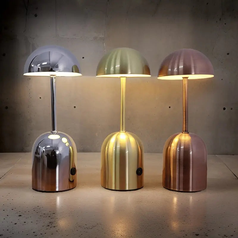 Luvikno | Belyst Sopplampe - Elegant LED Bordlampe Varm Hvit