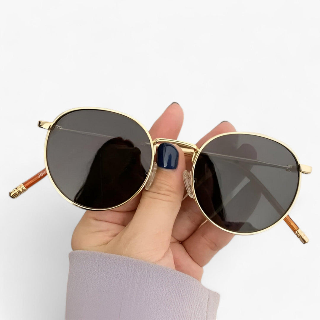 Unisex designer solbriller med runde linser - Nova | Luvikno