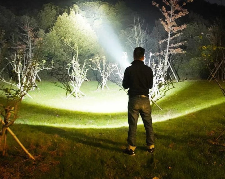 PowerLight - LED taktisk lommelykt | Luvikno