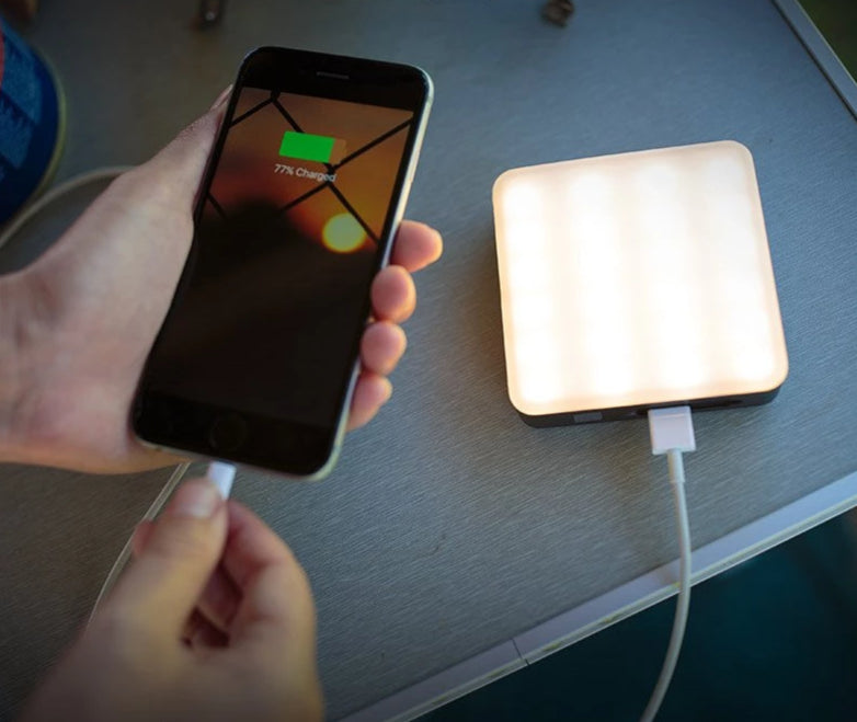 CampLamp - Ultra Bright LED Oppladbar Lantern | Luvikno
