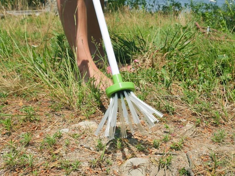 Critter Catcher - Human Insekt Fangende Stang | Luvikno