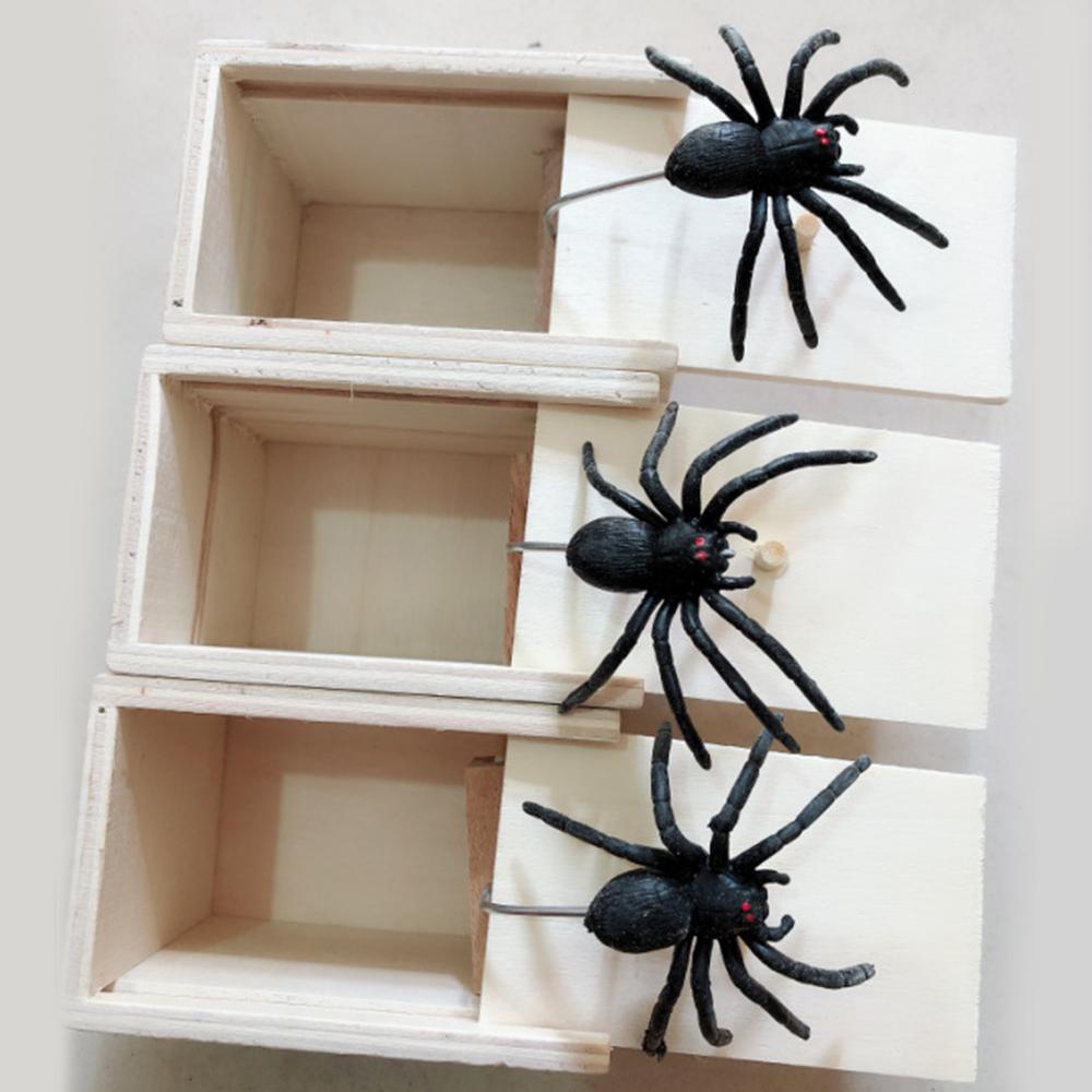 Jumping Spider Prank Box | Luvikno