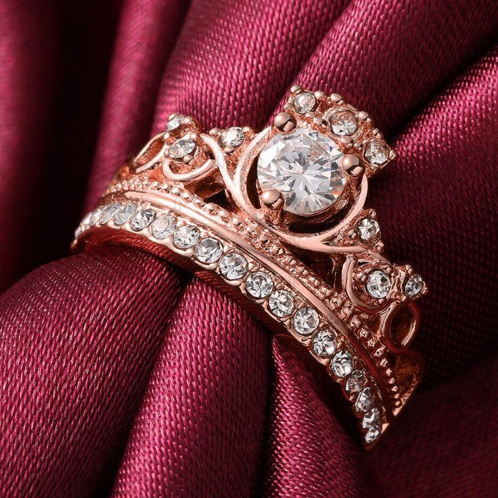Rose Gold Queen Ring | Luvikno