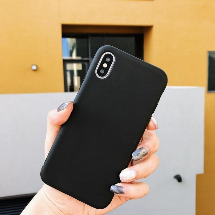 Aleta - Myk silikon matt iPhone-deksel | Luvikno