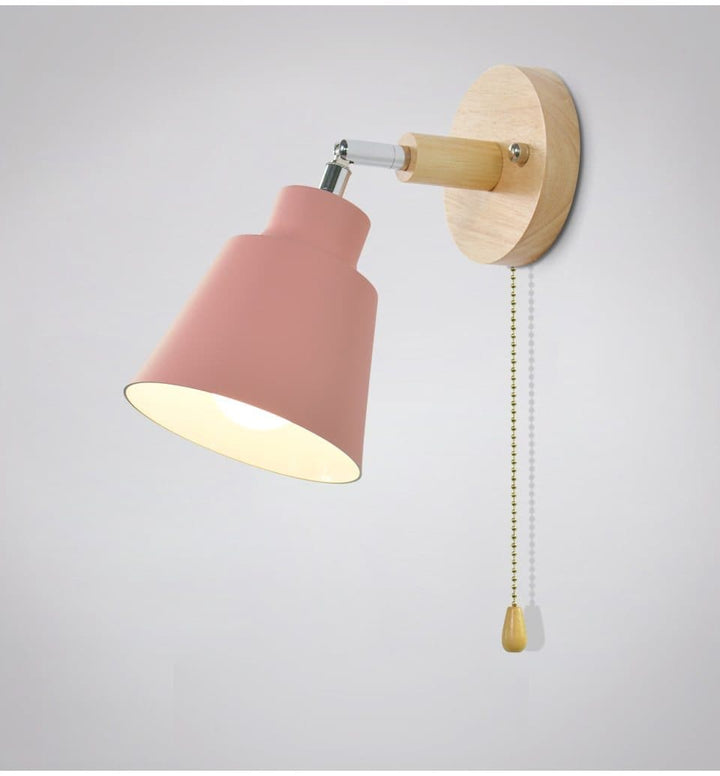 Vegglampe med trekkbryter - TwistGlow | Luvikno