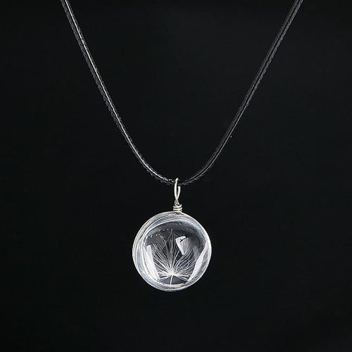 Sugar & Cotton's Famous Dandelion Necklace | Luvikno