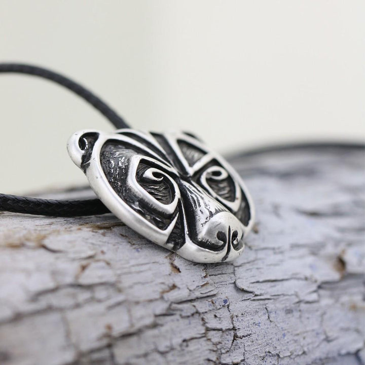 Norse Bear Amulett Halskjede - Fri Frakt | Luvikno