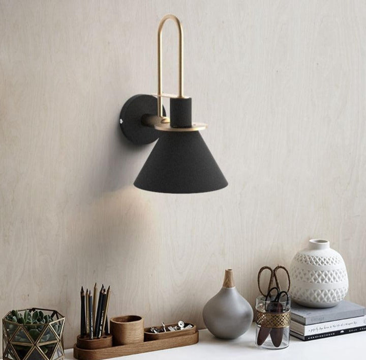 Salena - Moderne Vegglampe | Luvikno