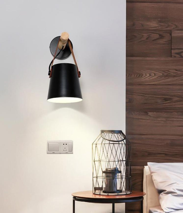 Tre Nordic Henge Vegglampe | Luvikno