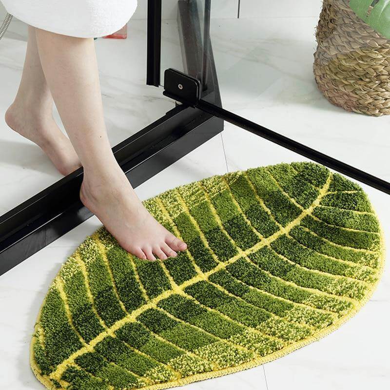 Pure Green Leaf Shape Home Rug | Luvikno