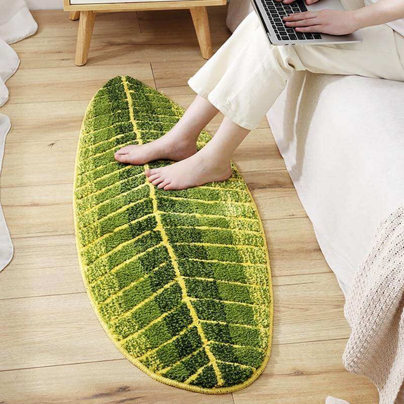 Pure Green Leaf Shape Home Rug | Luvikno
