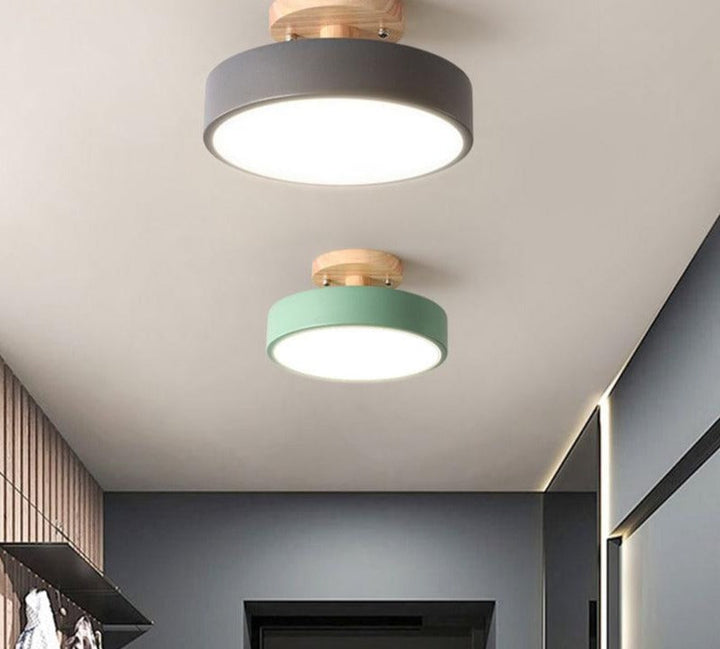 Fargerik nordisk LED taklampe | Luvikno