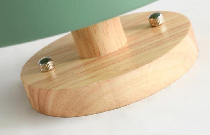 Fargerik nordisk LED taklampe | Luvikno