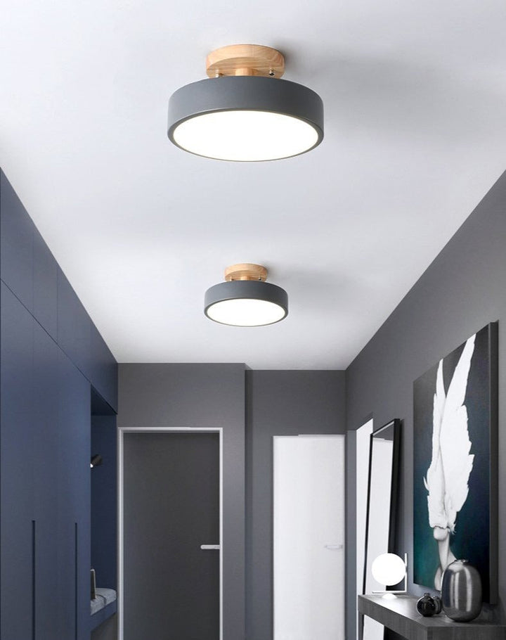 Fargerik nordisk LED taklampe | Luvikno