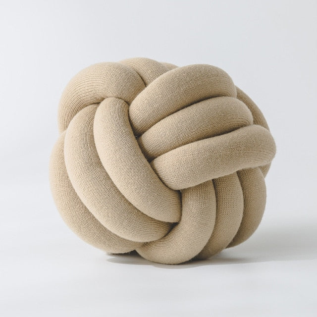 Knot Ball Cushion | Luvikno
