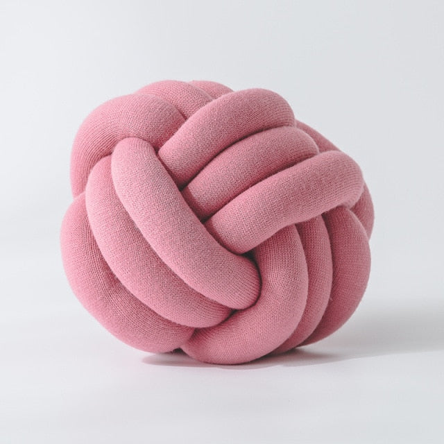 Knot Ball Cushion | Luvikno