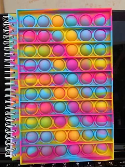 Pop It Notatbok | Luvikno