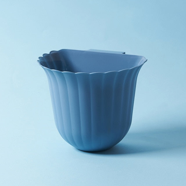 Nordic Flower Shape Hanging Trash Can | Luvikno