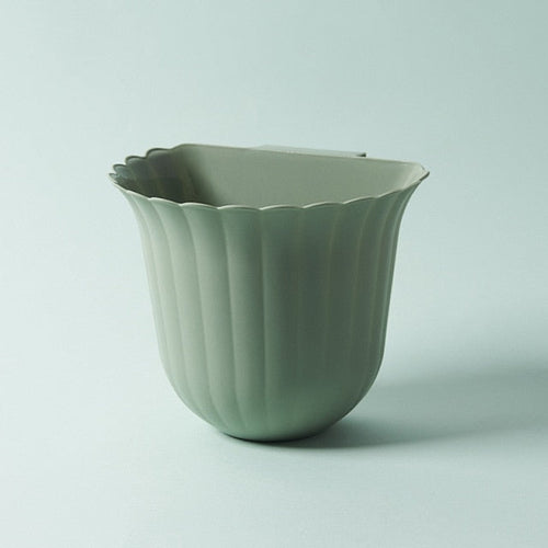 Nordic Flower Shape Hanging Trash Can | Luvikno