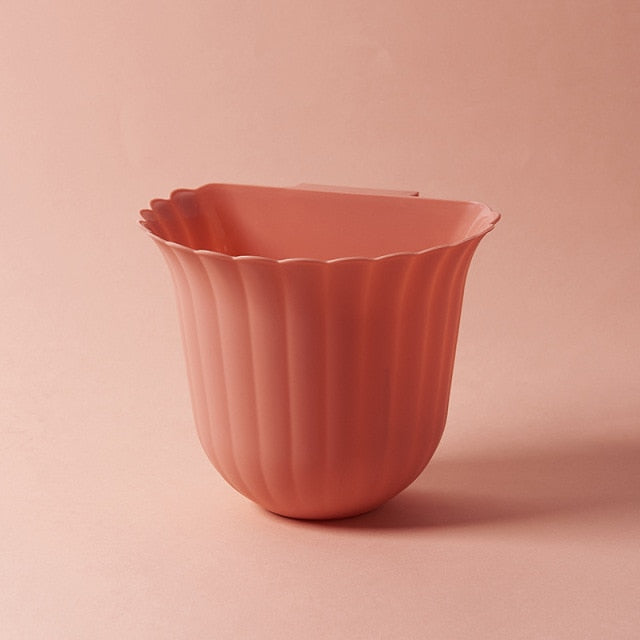Nordic Flower Shape Hanging Trash Can | Luvikno