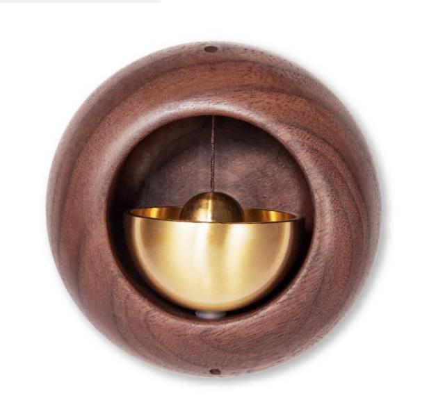 Solid Wood Cute Hanging Door Bell | Luvikno