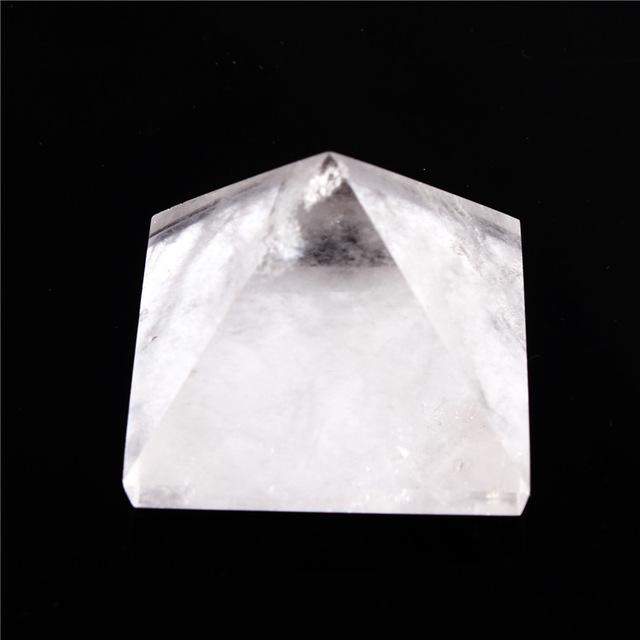 Pyramid Chakra Healing Reiki Krystall | Luvikno