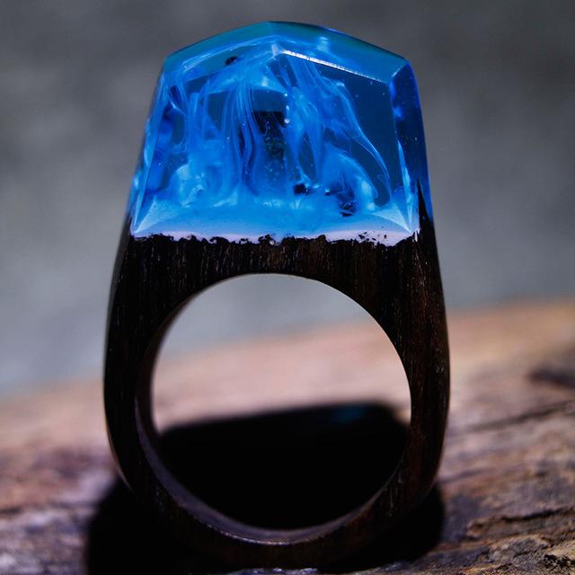 Quanta - Blue Flame Resin Ring | Luvikno