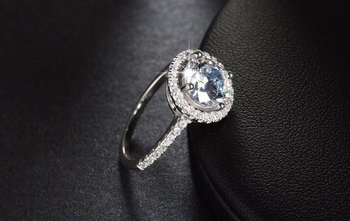 Sirkulær Krystall Kant 1.4ct CZ Ring | Luvikno