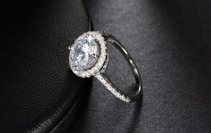 Sirkulær Krystall Kant 1.4ct CZ Ring | Luvikno