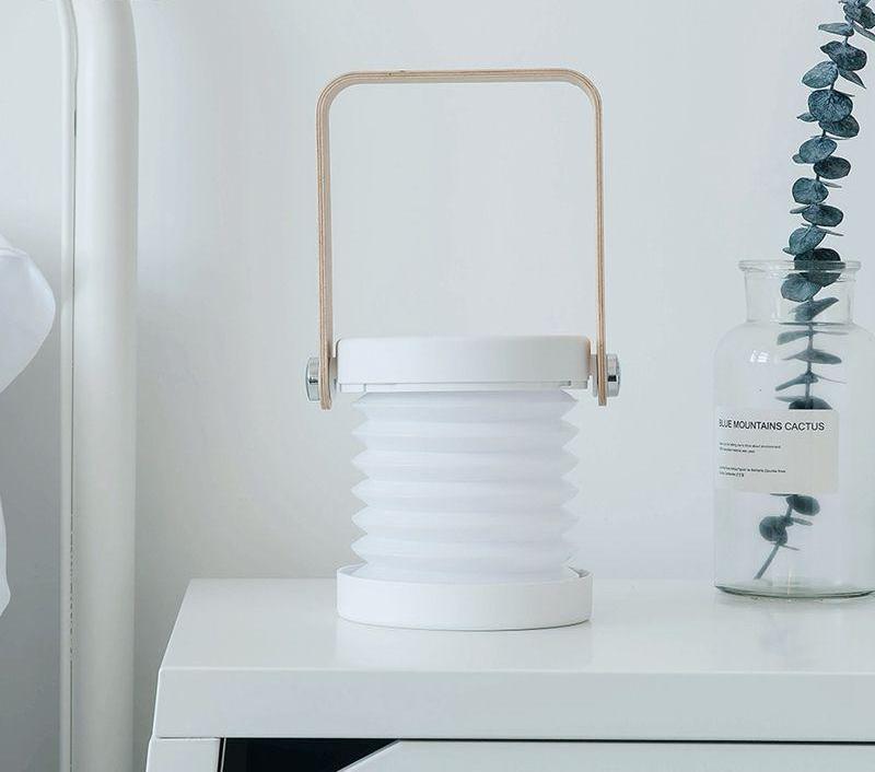 CompactGlow Lantern – Bærbar og Sammenleggbar Lysbolle