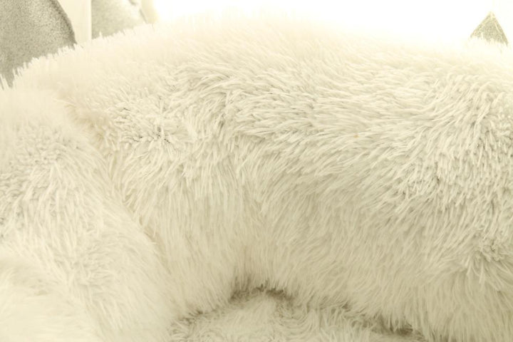 Mini - Rund P fluffy Plush Kattested | Luvikno