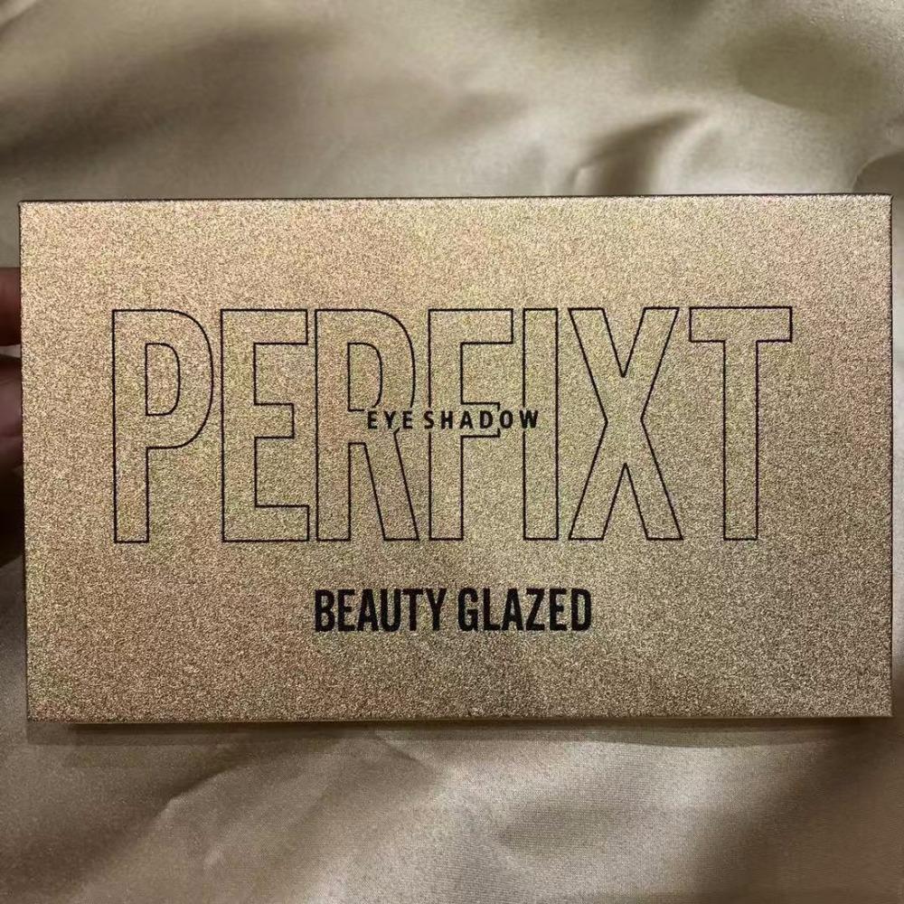 Perfixt - Den 18 Color Øyenskyggepalett | Luvikno