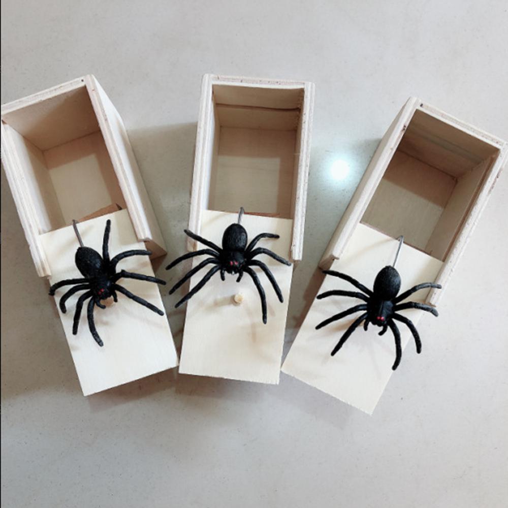 Jumping Spider Prank Box | Luvikno
