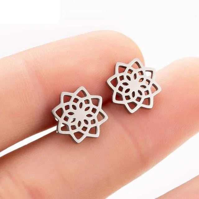 Boho Vintage Stud Earrings | Luvikno