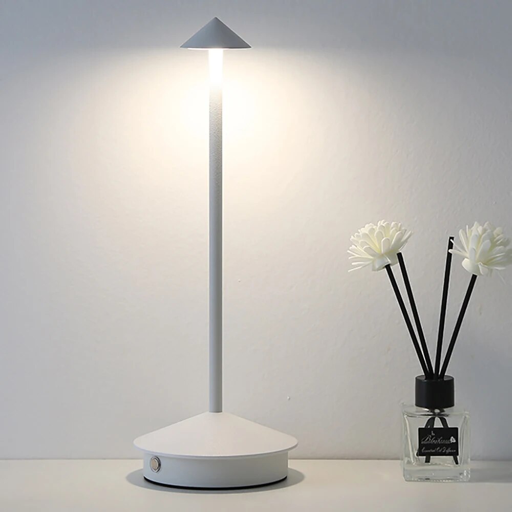 Luvikno | Chic GlowLite Skrivebord Lampe - Belyste arbeidsplassen din