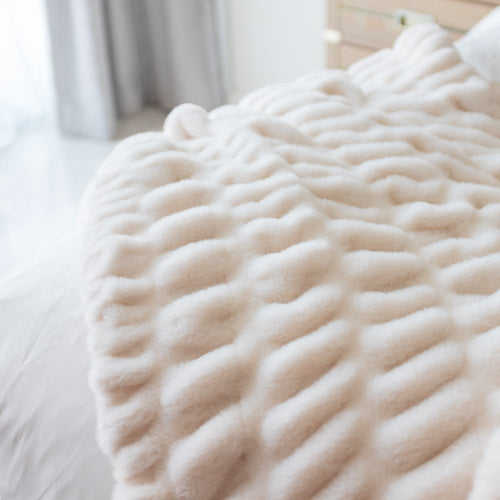 Faux Fur Blanket Ripple | Luvikno