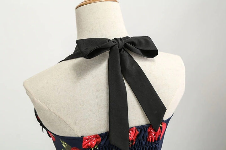 Luvik | Vintage mekko - Pin-Up Mansikat