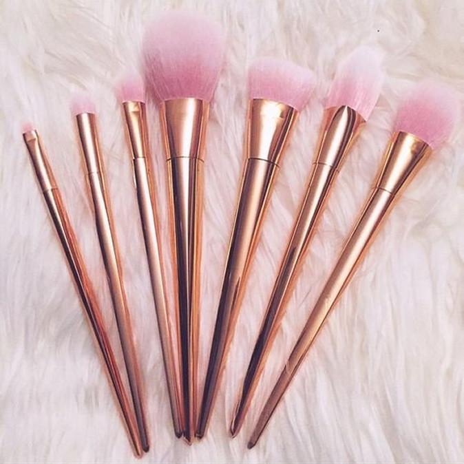 Rose Gold Kontur Makeup Pinsel - 7 Dels Sett | Luvikno