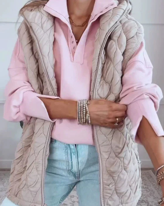 Luvik | yksinkertainen ilman hihoja takki vetoketjulla ja hupulla