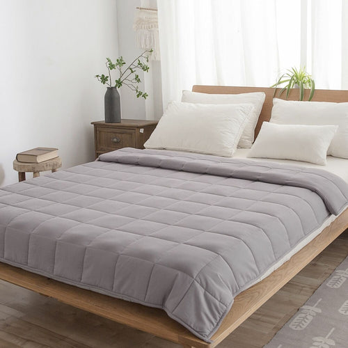 Large Soft Summer Cooling Weighted Bed Blanket Queen | Luvikno