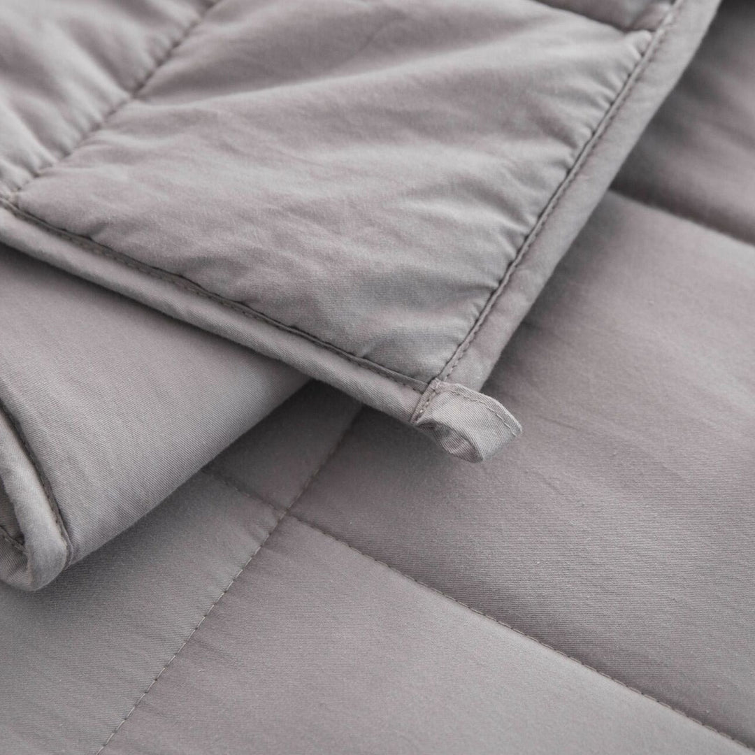 Large Soft Summer Cooling Weighted Bed Blanket Queen | Luvikno