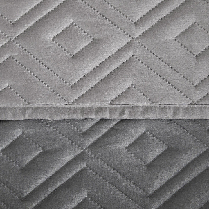 Quilted Sofa Cover Pet Protector Throw Waterproof Sofa Slip Covers 1/2/3 Settee Luvikno
