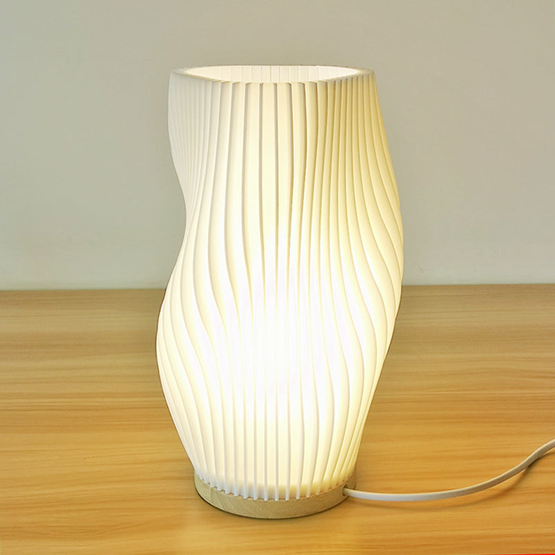 Luvikno | Frenchlight Bordlampe - Elegant Plisserte Bordlampe i Fransk Krem for Atmosfæriske Rom