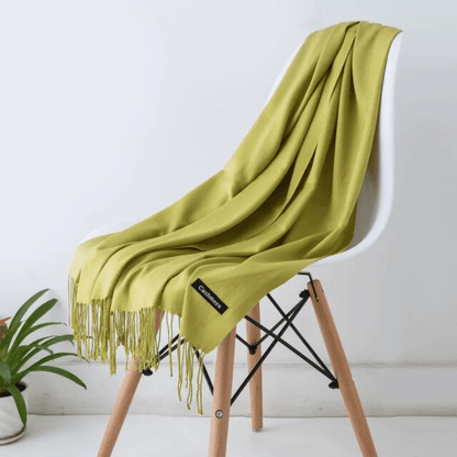 Luvik | lämmin naisten huivi pehmeä tekstuuri ja elegantti ilme