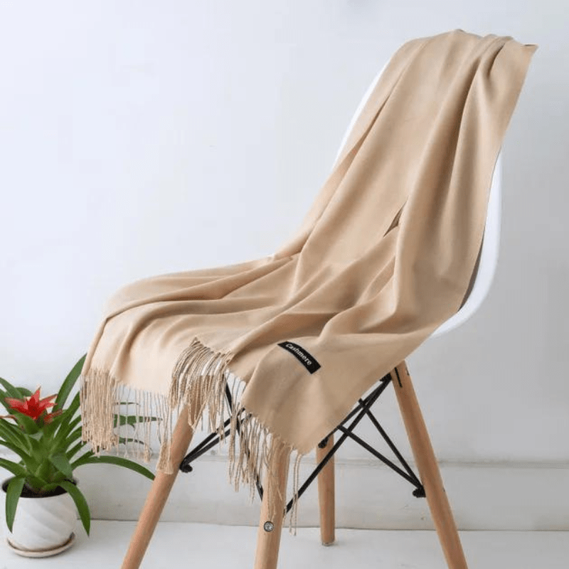 Luvik | lämmin naisten huivi pehmeä tekstuuri ja elegantti ilme